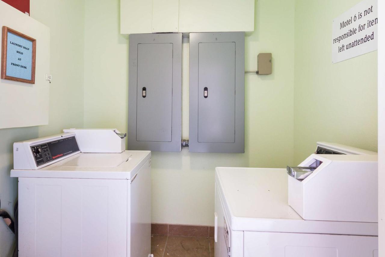 Motel 6 Floresville Exteriér fotografie